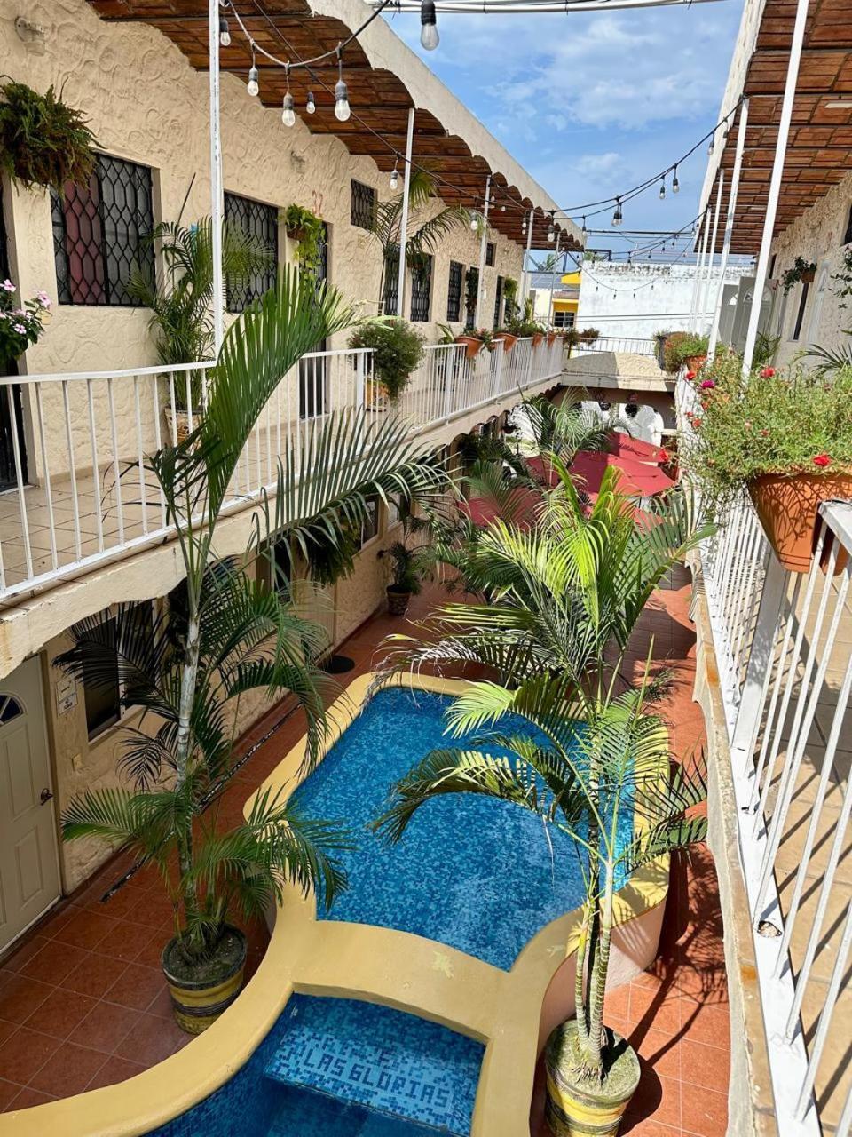 Bungalows Las Glorias 瓜亚比托斯 外观 照片